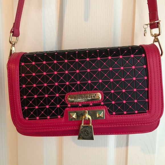 Nicole Lee cross body bag - Picture 2 of 6
